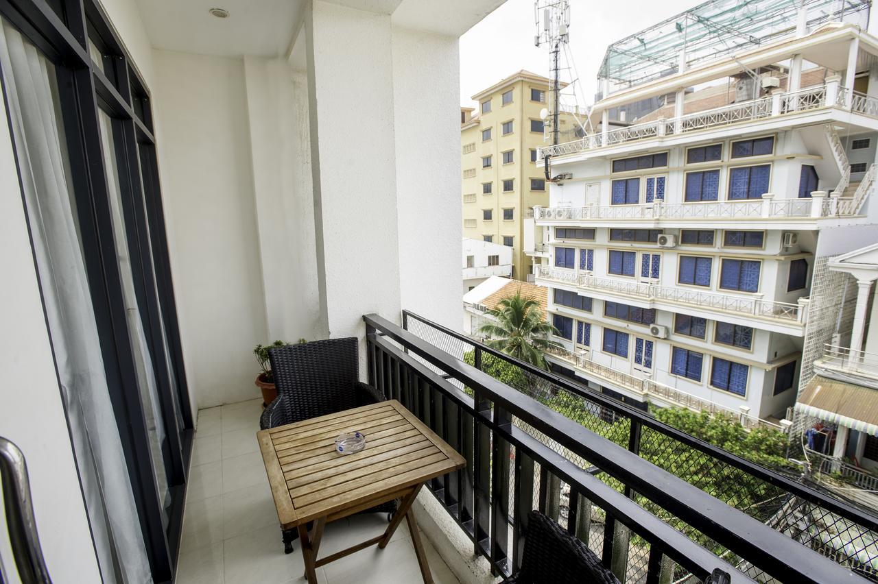 White Residence Hotel & Apartment Phnompenh Exteriér fotografie